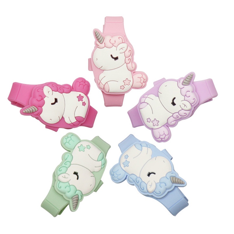 Jam Tangan Anak Desain Unicorn Dengan Lampu LED Bahan Silikon