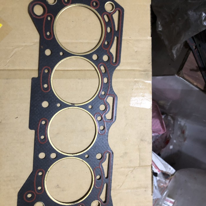 Packing/Paking Cylinder Head/Kop Mobil FUTURA 1.3/1.5 CARBU