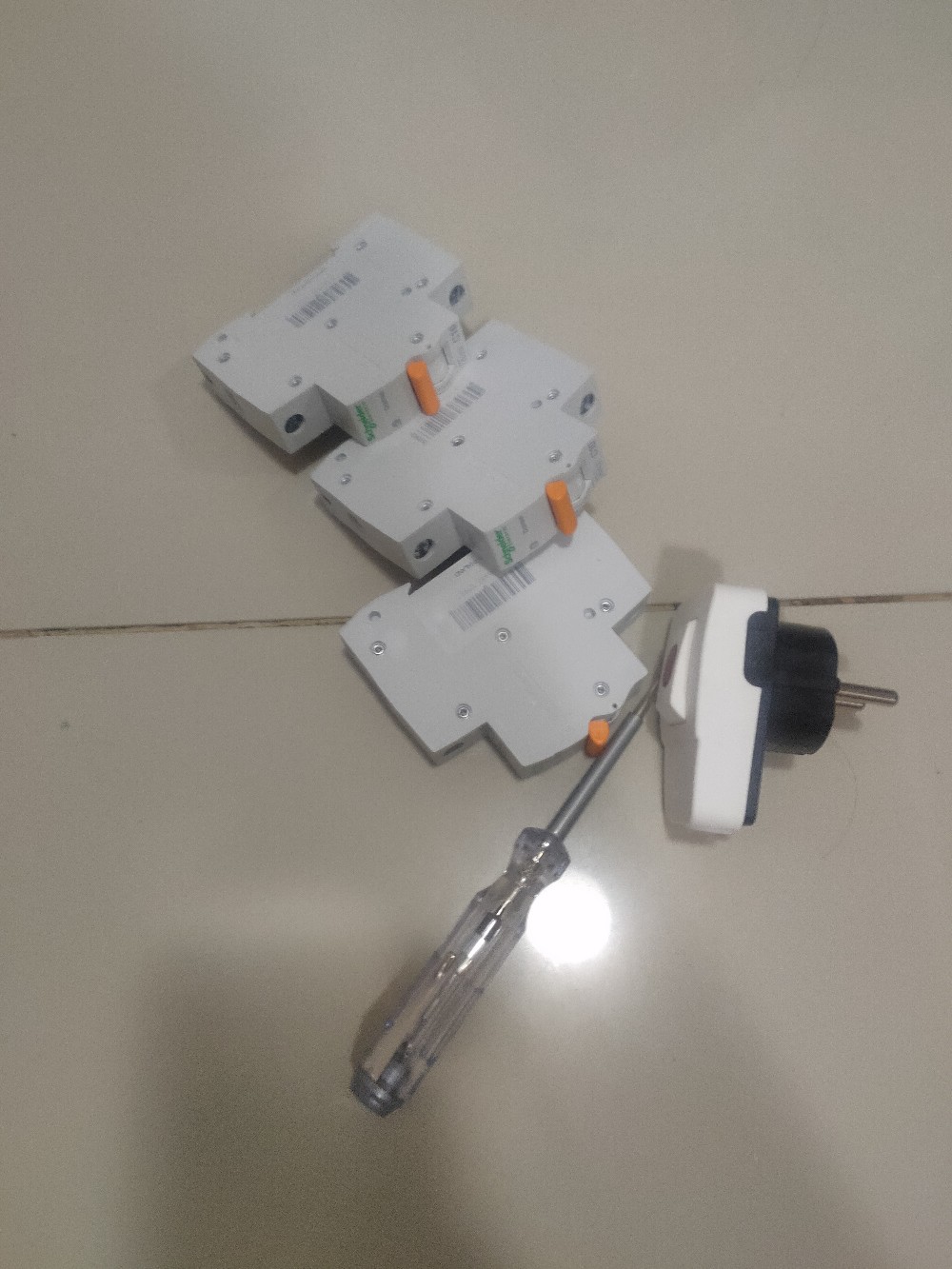 Obeng (-) 3mm Tes Pen Panjang Batang Obeng 6cm 100-500volt