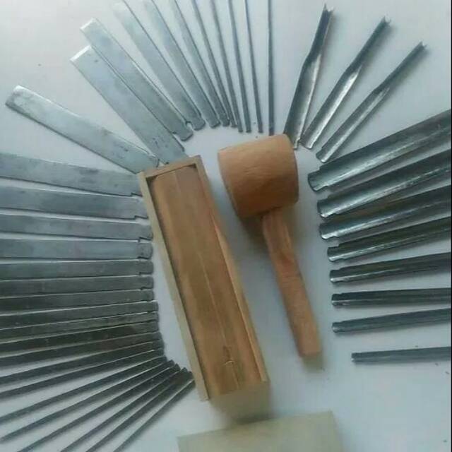 Alat pahat ukir kayu tatah ukir kayu lengkap berkwalitas dapat bonus