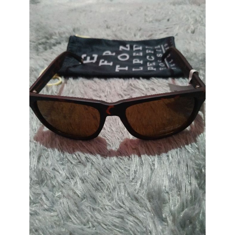 New With Tag Sunnies merk Fossil