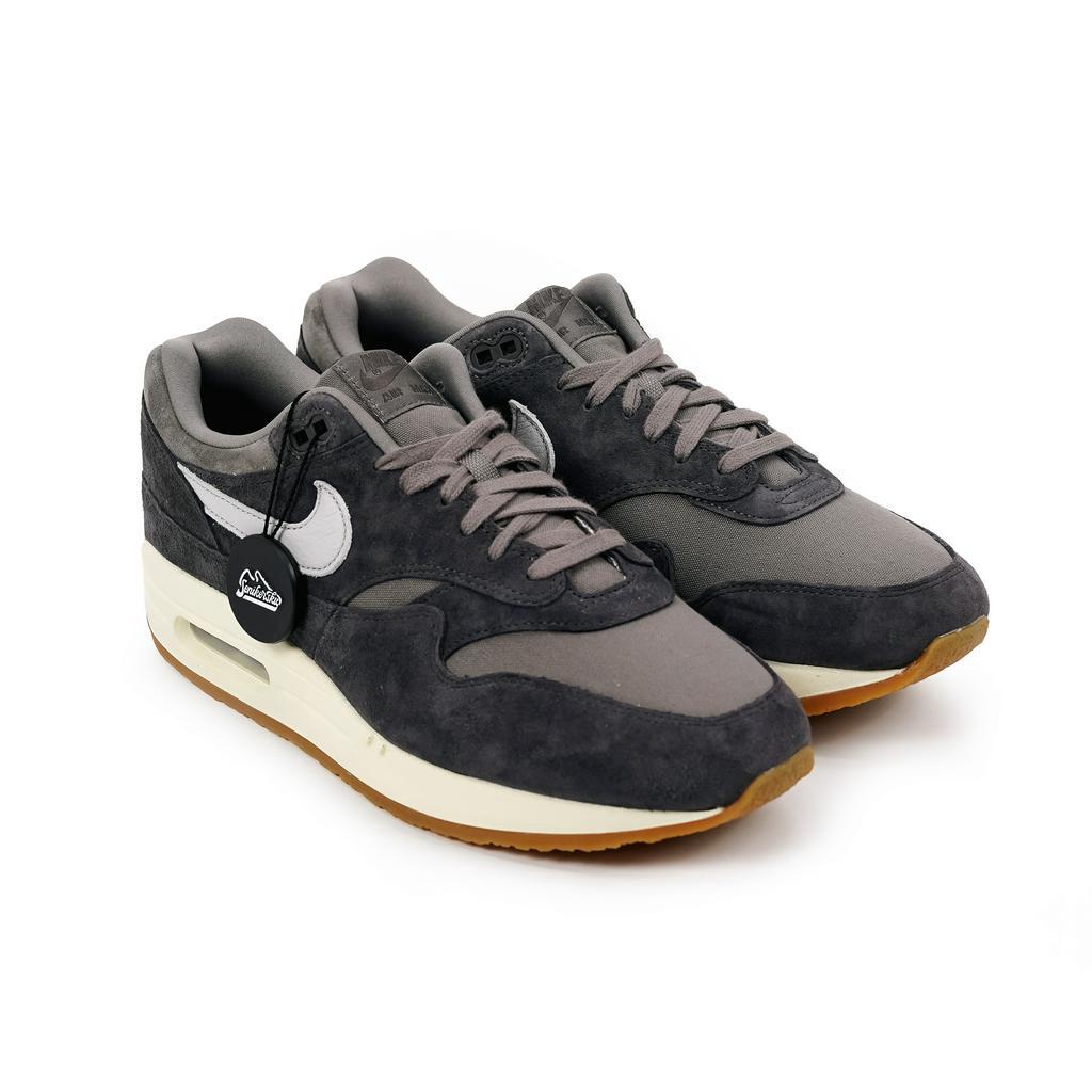 Air Max 1 Crepe Soft Grey