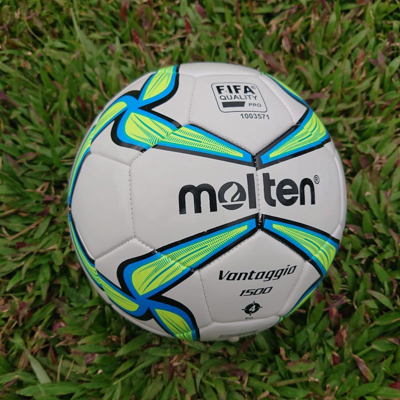 Bola Sepak Molten Size 5/ Bola Kaki Molten Vantaggio Bola Murah
