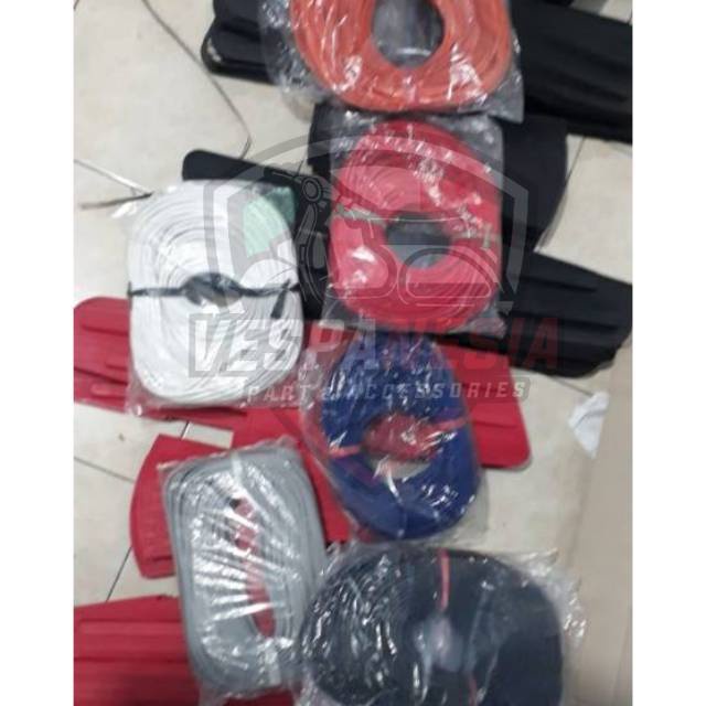 LIS KARET TANGKI BAGASI VESPA