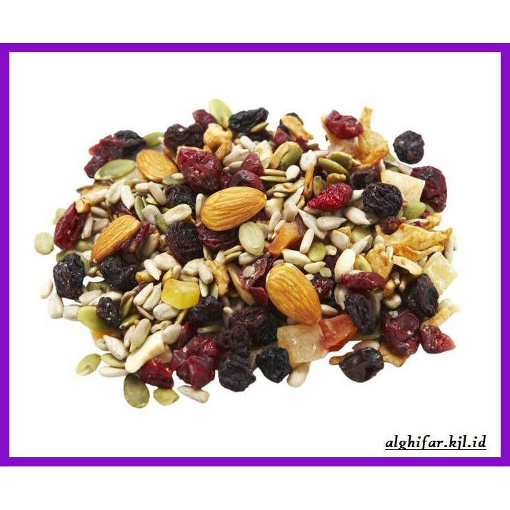 

Makanan-Kering- Promo Campuran Kacang, Biji, & Buah Kering / Original Mix Nut 500 Gr -Aneka.