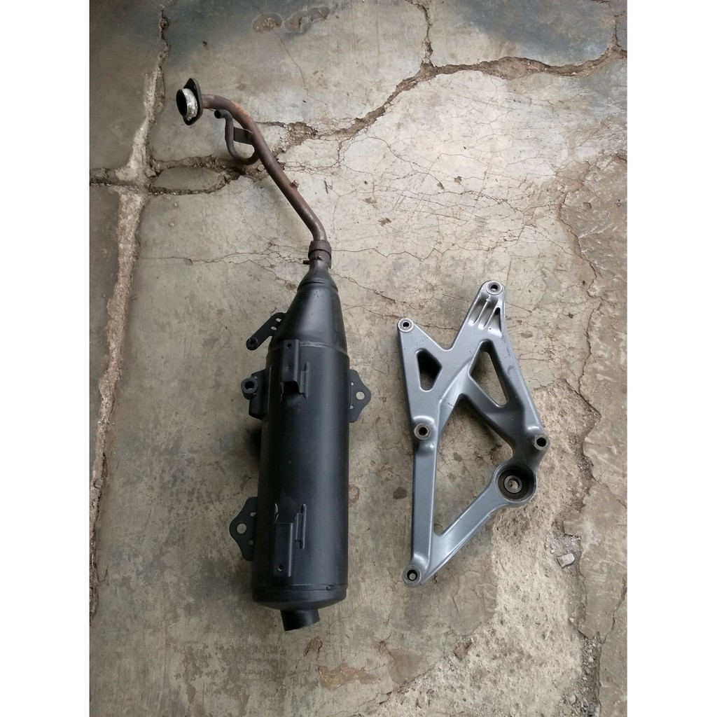 Dijual knalpot standar yamaha xeon karbu Berkualitas