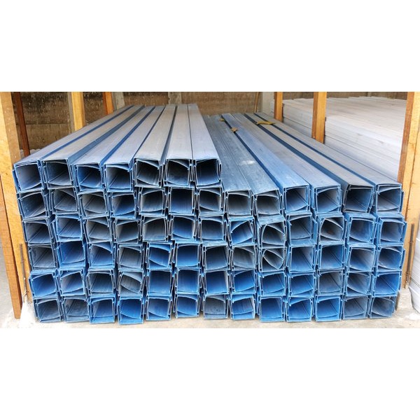 TALANG AIR KOTAK 4 INCH PVC WARNA BIRU MERK SINAR DAKU PANJANG 4 METER