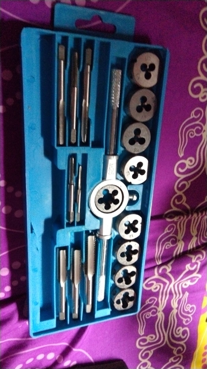 Berent Alat Senai Dan Tap Baut Set 20 Pcs Tap And Die M3-m25 Bt7240
