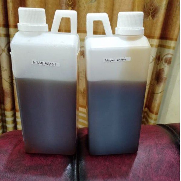 

Madu hitam manis