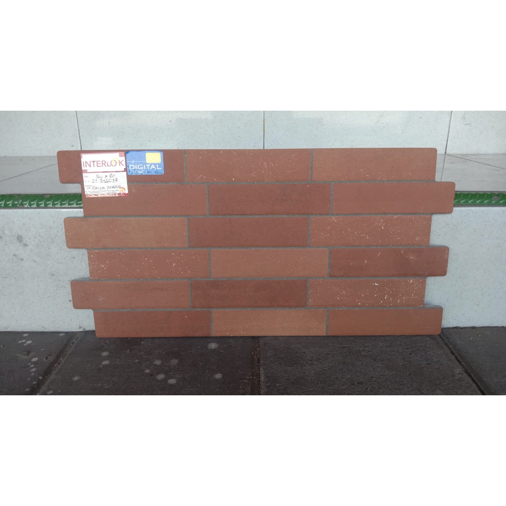 Granit Dinding Motif Bata Roman Interlok D'Brick Terra 30x60