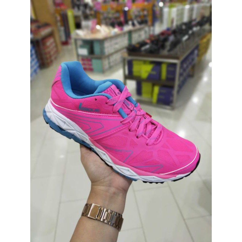 sepatu running league