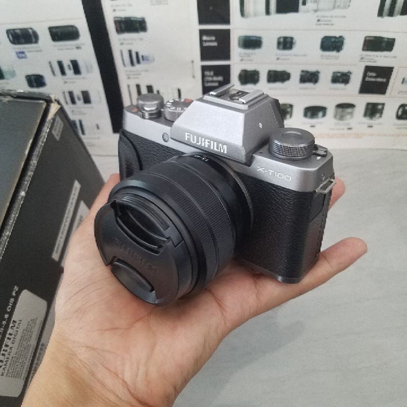 Mirrorless Fujifilm XT100