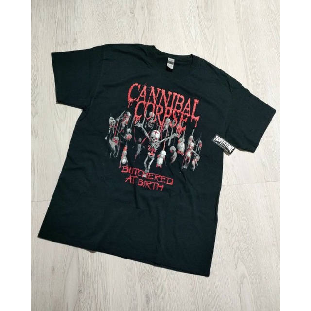 CANN1BAL C0RPSE - BUTCHERED AT BIRTH (L) KAOS T-SHIRT BAJU BAND IMPORT ORIGINAL