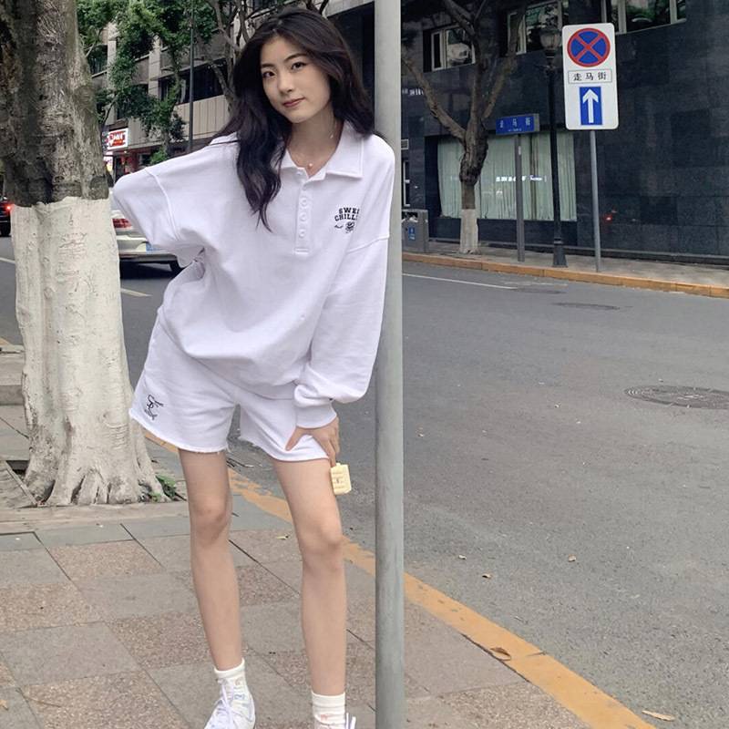 Kasual Olahraga Set Sweater Wanita 2021  Lengan Panjang Top  Celana Pendek