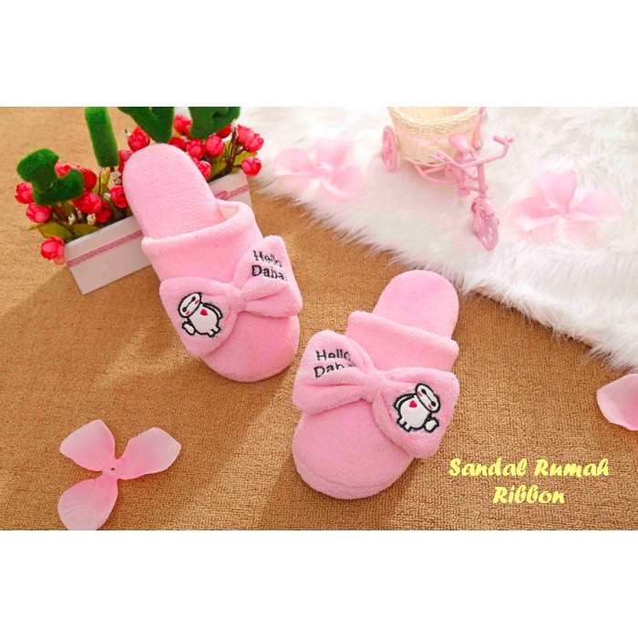 alas kaki lebut di kaki,di rumah,hotel,penginapan,apertemen,unik,lucu