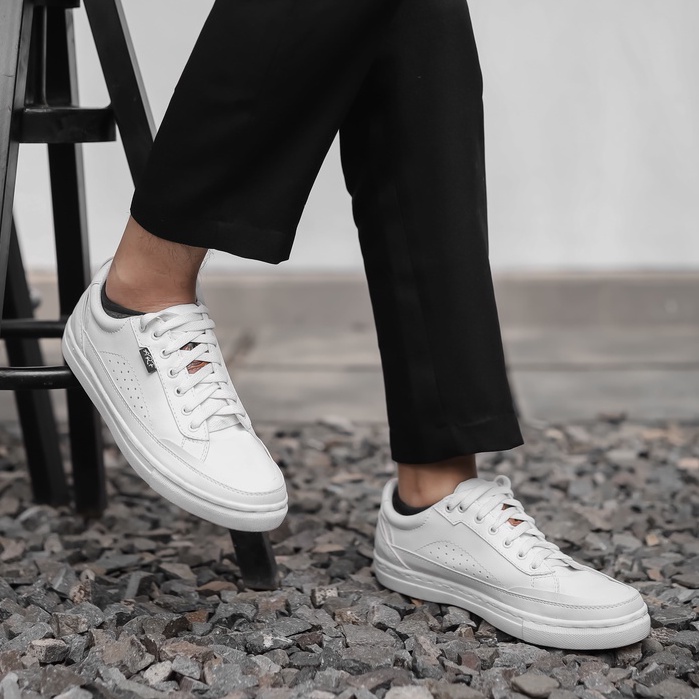 JOSE FULL WHITE |ManNeedMe x ARF| Sepatu Sneakers Pria Casual Shoes ORIGINAL