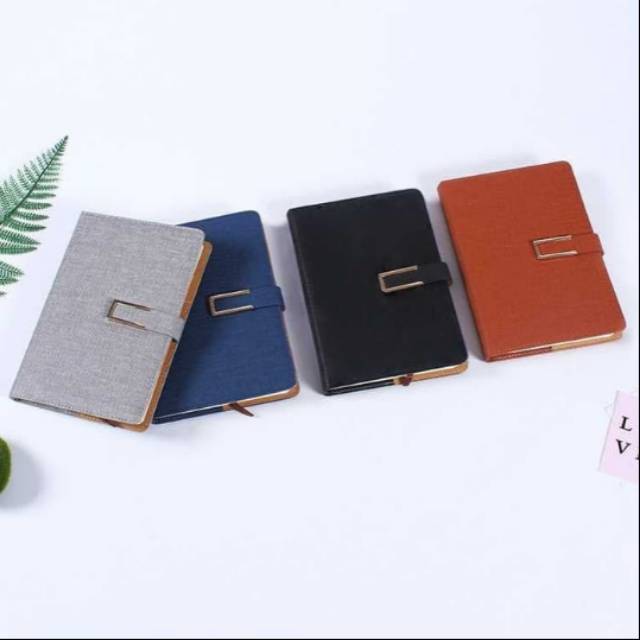 

Buku Catatan/ Buku Binder A5 / Agenda cover kulit / Buku tulis Diary - Hitam