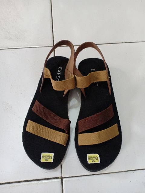 Sandal gunung wanita/remaja/sepatu sandal flat