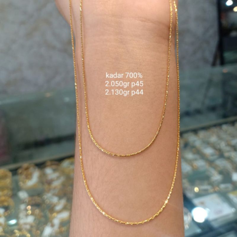 kalung emas Jakarta kadar 700%