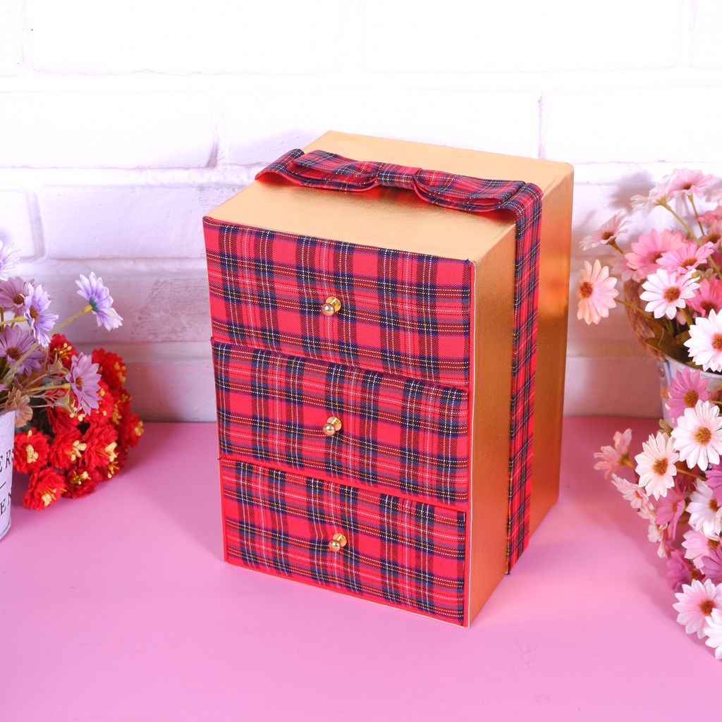 

Hampers Christmas Laci Kotak Uk 24x16x16cm