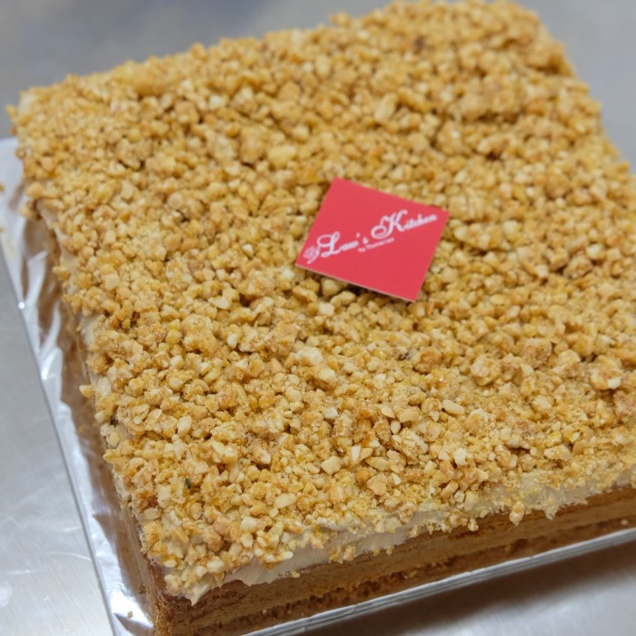 

mocha jadul topping nougat 20x20cm full wijsman lembut asli Lawthom