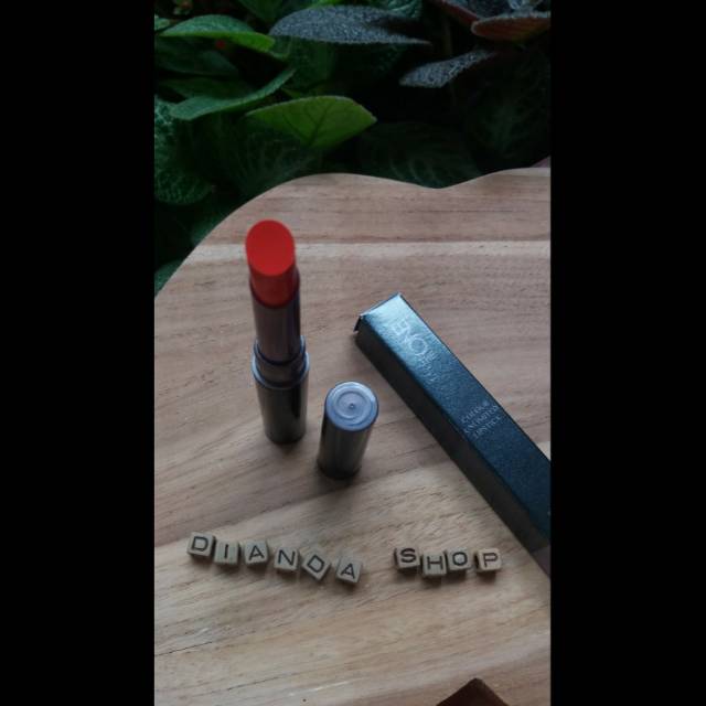 The ONE Colour Unlimitrd Lipstick Super Matte by Oriflame Ready Stock