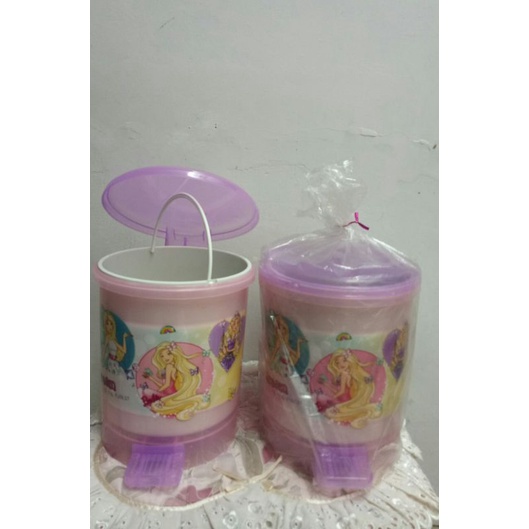 Tempat Sampah Barbie Onyx