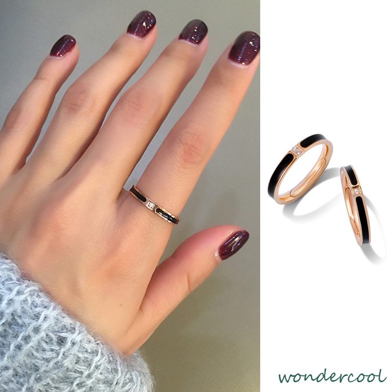 Cincin Wanita Titanium Stainless Steel Aksen Berlian Imitasi untuk Pria / Wanita Cincin hitam-Won