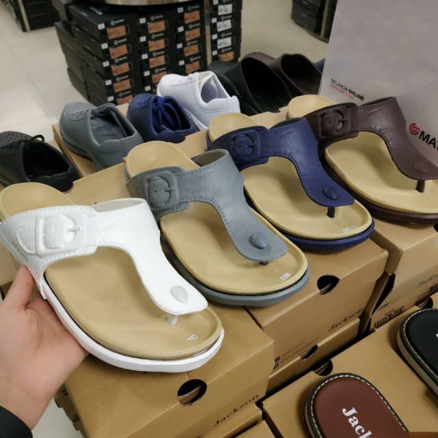 Jackson sandal jepit best seller...