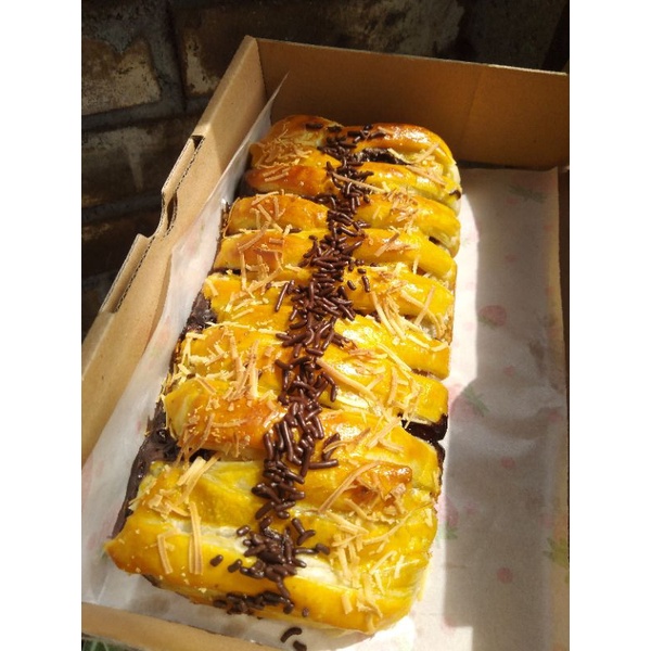 

BANANA STRUDEL PISANG BOLEN COKLAT KEJU BOLEN PISANG BANDUNG CHOCO BANANA