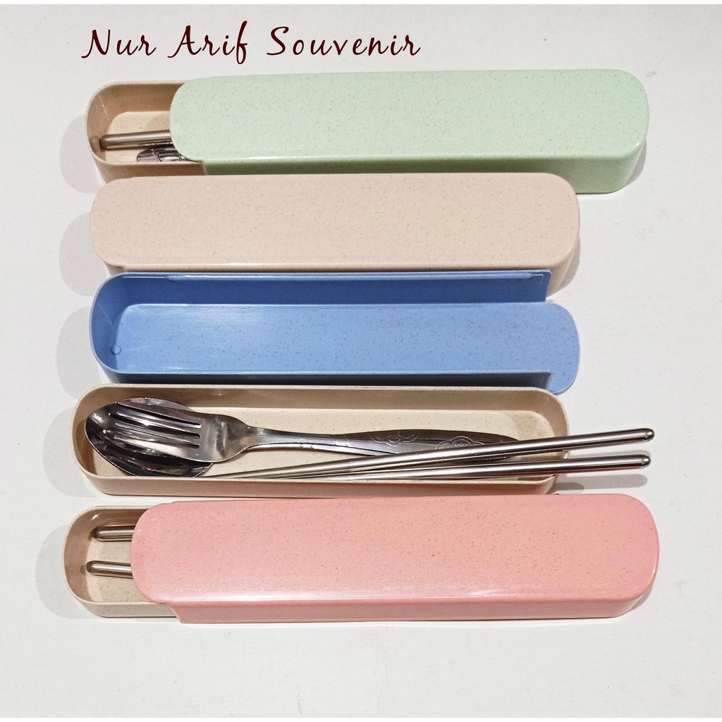 Souvenir Sendok Garpu Sumpit Garpu Sumpit Stainless Box Asli Impor