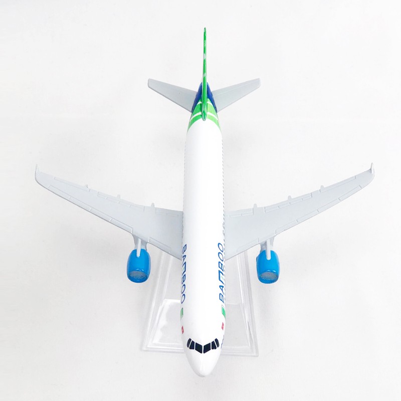 Miniatur Diecast Pesawat Terbang Airbus A320 Bahan Alloy Ukuran 16CM