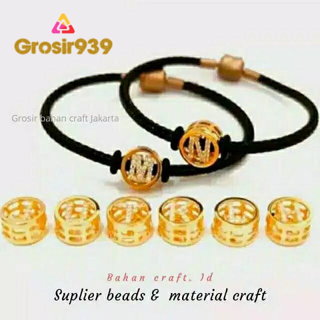 Gelang huruf inisial wire rope lapis emas 24