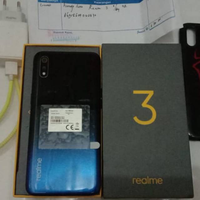 Realme 3 3/64 (second)
