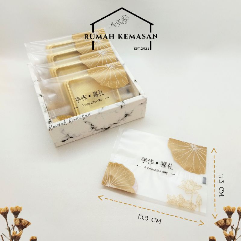 

Plastik Mooncake A 100-125G