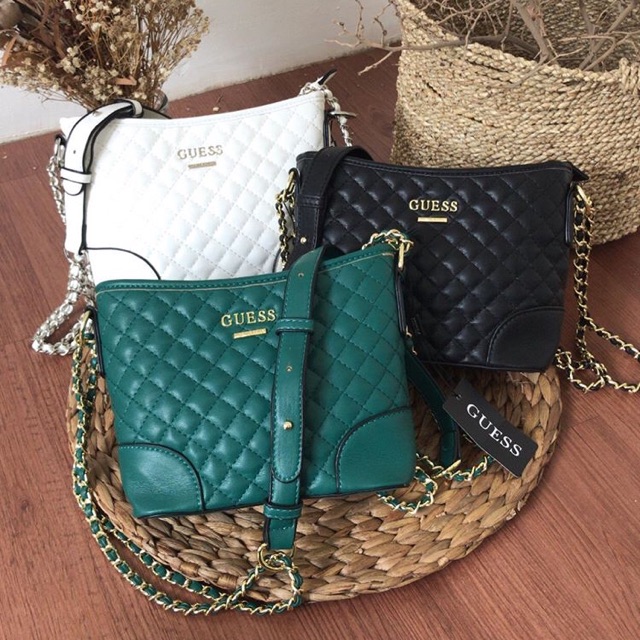 GUESS HOBO SLINGBAG ORIGINAL / TAS SELEMPANG / TAS WANITA IMPORT / TAS BAHU / TAS CEWE