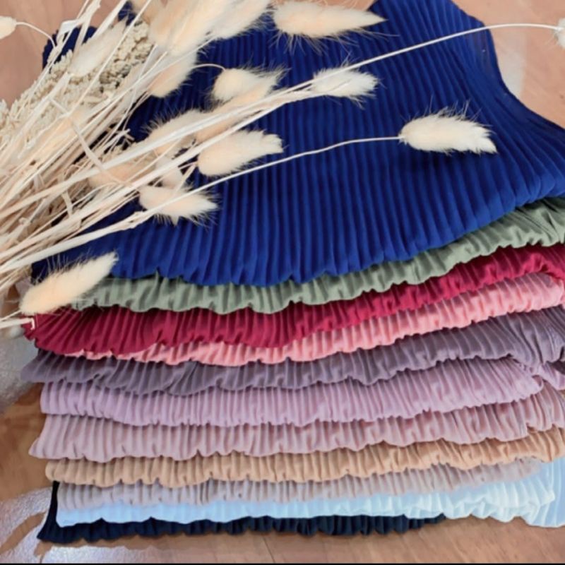 HIJAB/KERUDUNG/ PLISKET TALI LEHER/ PLISKET SIMPLE/ SFKHIJAB.OFFICIAL