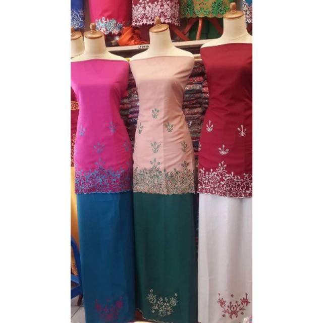 Kain bordir bukittinggi simple