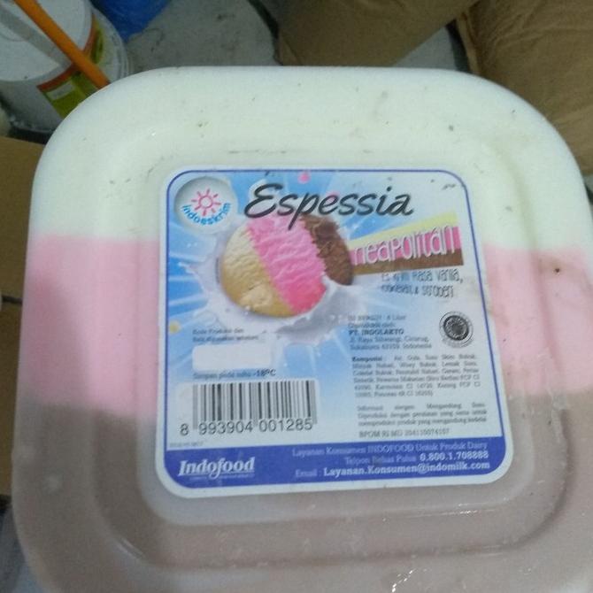

ES KRIM ESPESSIA (INDOESKRIM) NEAPOLITAN 8LTR