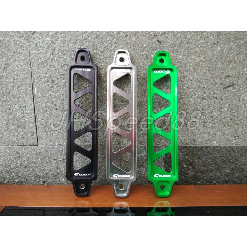 Braket Aki / Accu Cusco Battery Bracket Tie Long