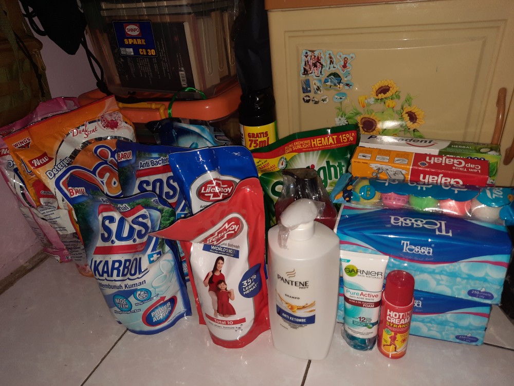 Sos Karbol Wangi Pine 1500 Ml / Pembersih Lantai Atau Wc / Anti Bacterial