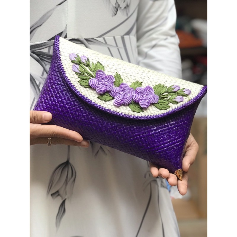 dompet pandan sulam cantik