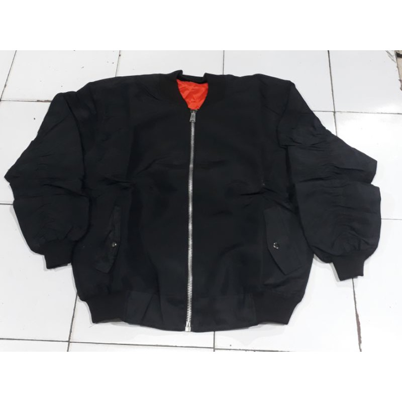 JAKET BOMBER TEBAL NYAMAN DIPAKEK