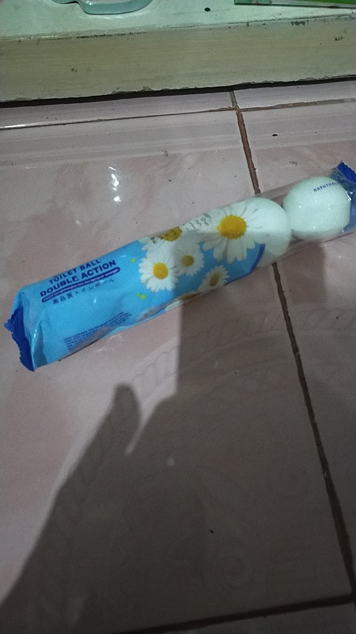 Dahlia Kamper Napthalene Toilet Ball White [5 Pcs]
