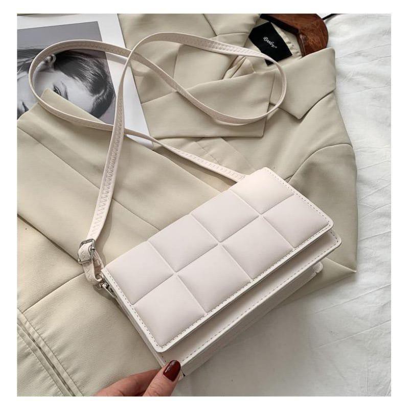 Sling Bag wanita / Tas Selempang Lita Tahoo FB02