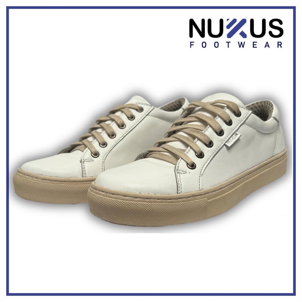 Nukus Sepatu Pria Sneakers Classic Tali Kulit Asli Putih - NKT 04