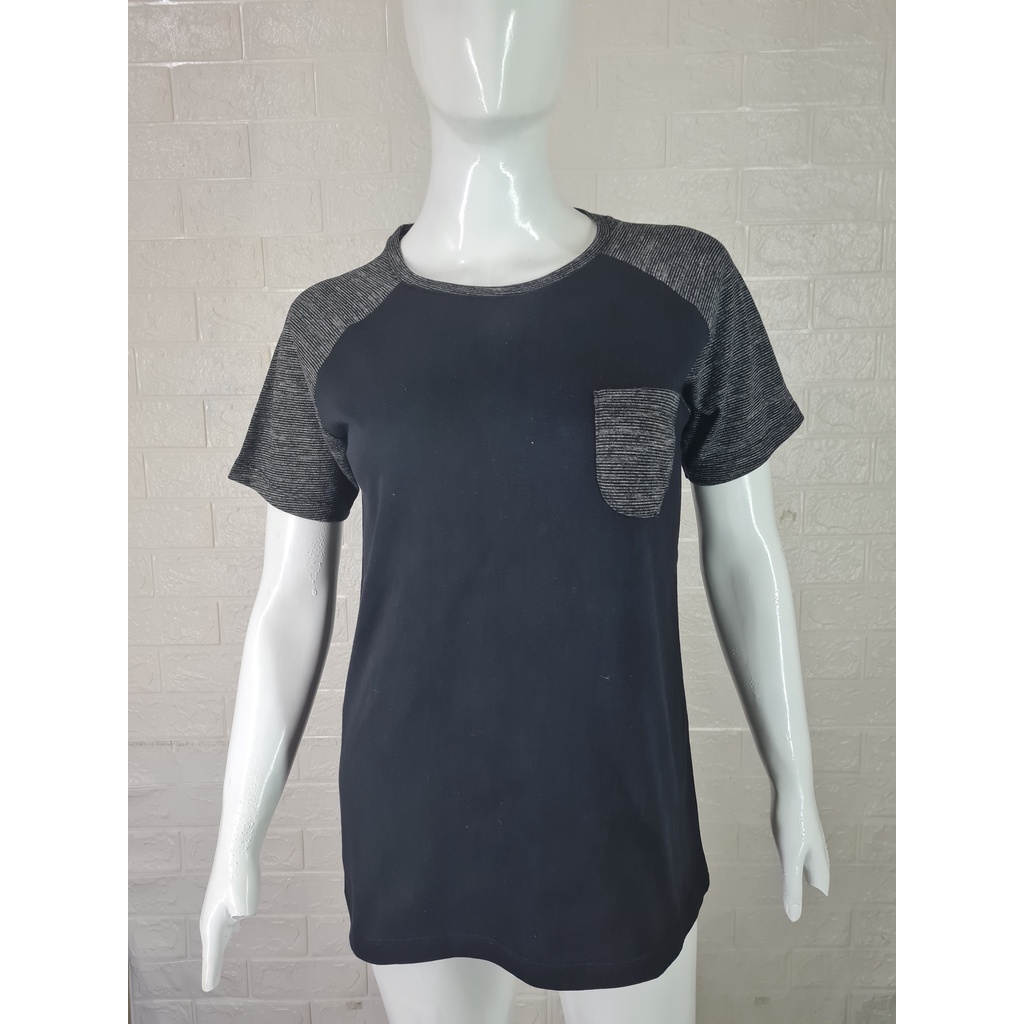 Kaos Reglan Wanita Tangan Pendek - Hitam