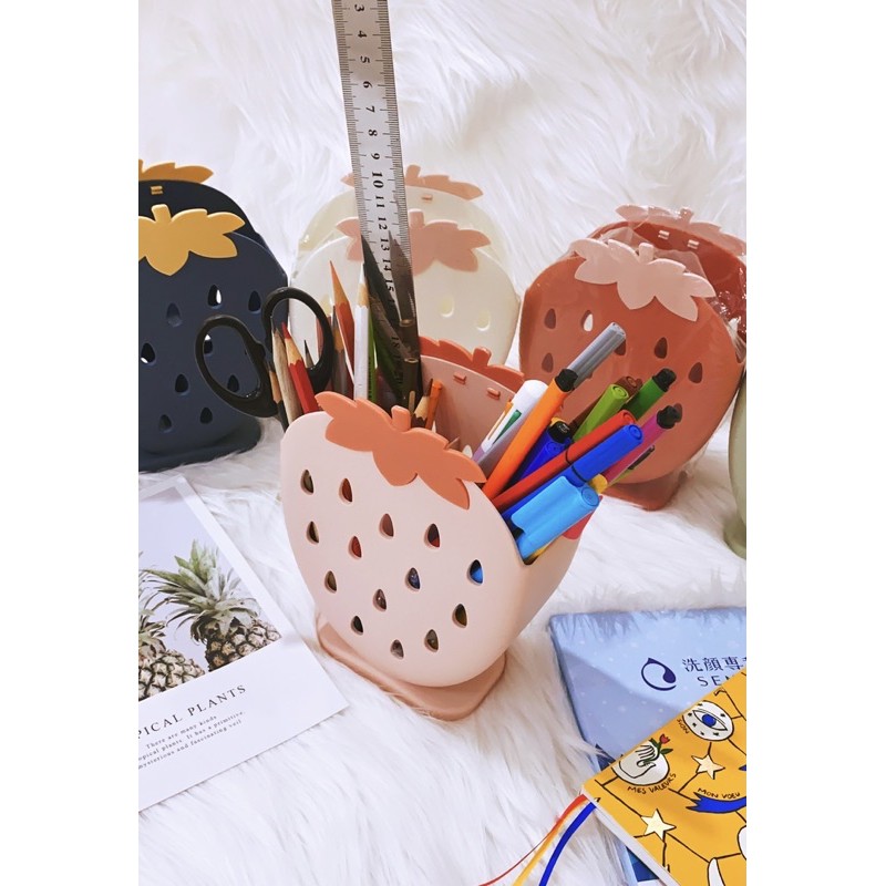 OS Tempat Tirisan Sendok Garpu Motif Strawberry / Tempat pensil stationary Multifungsi Serbaguna