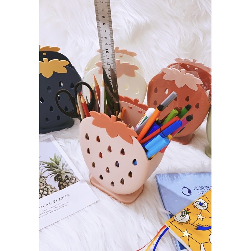 OS Tempat Tirisan Sendok Garpu Motif Strawberry / Tempat pensil stationary Multifungsi Serbaguna