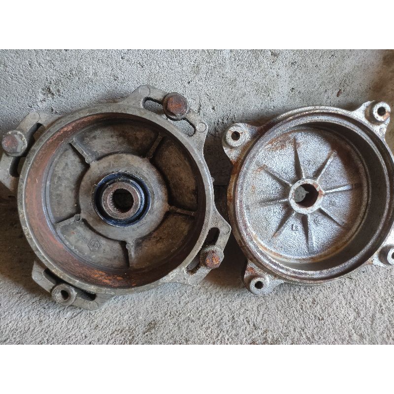 Ban Vespa Ring 8